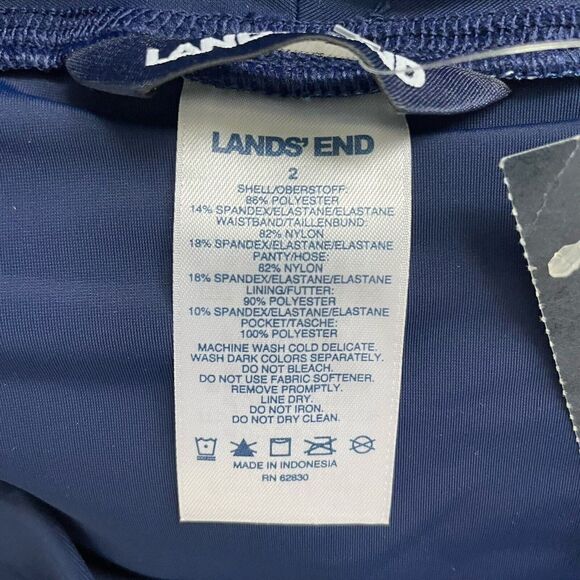 LANDS END Swim Short Womens 2 Navy Paisley Print NEW 5" Comfort Waist Pockets - Picture 7 of 7